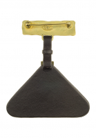 Брошь Chanel в виде дорожной бирки