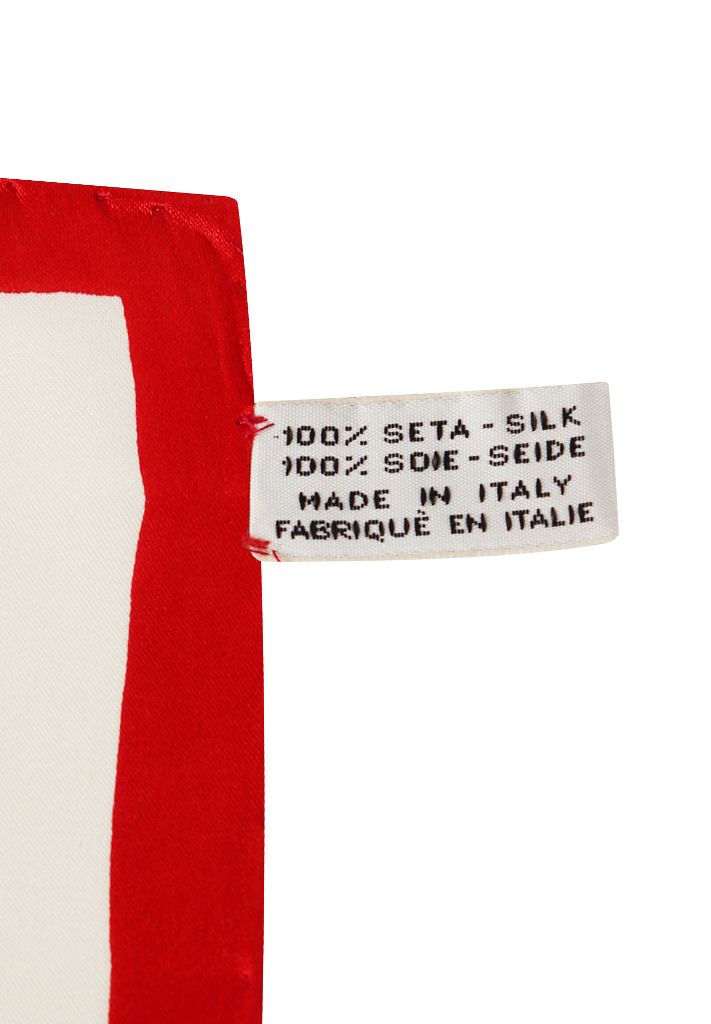 Шелковый платок Chanel с бантом