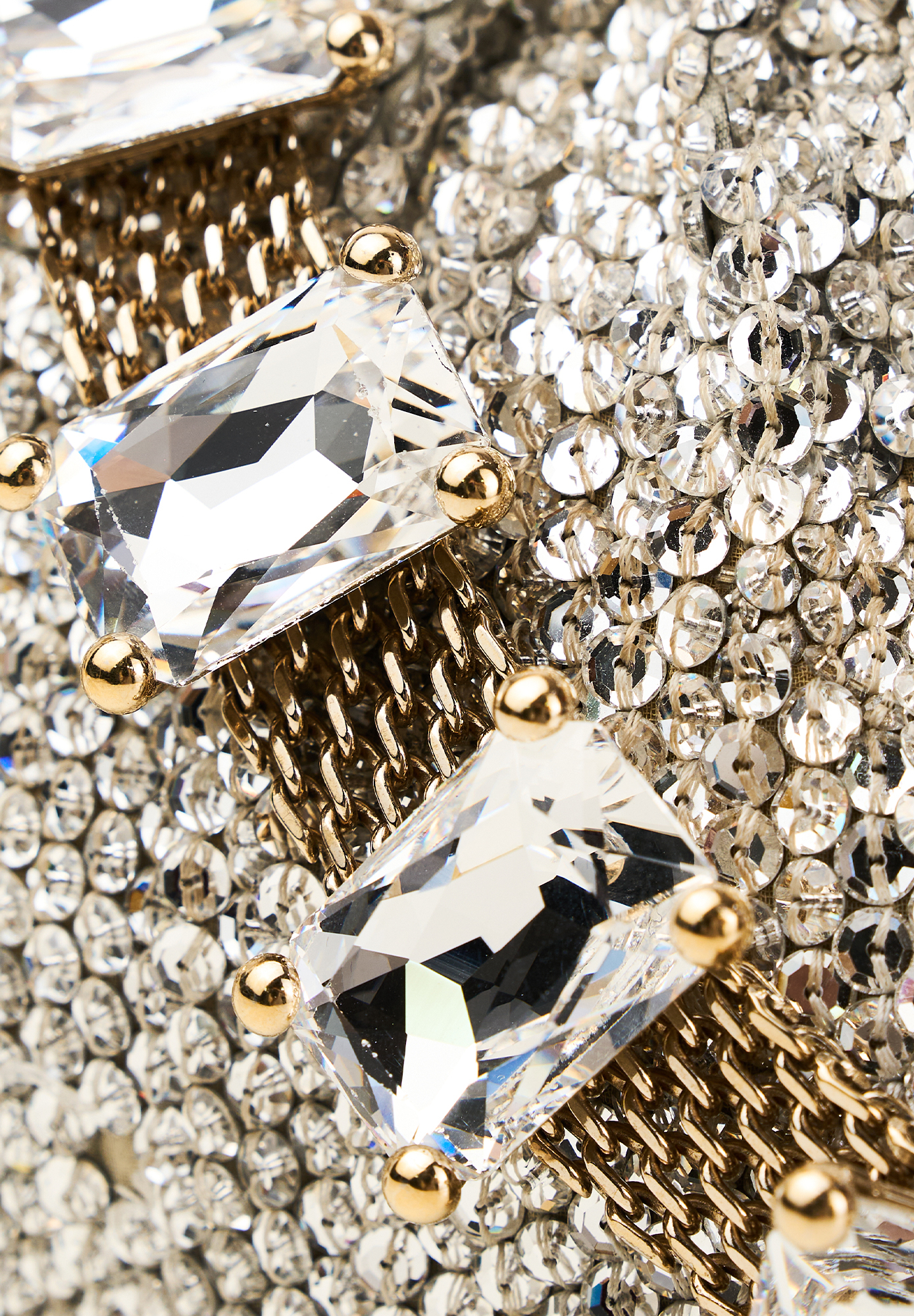 Серебристая сумка Valentino с кристаллами