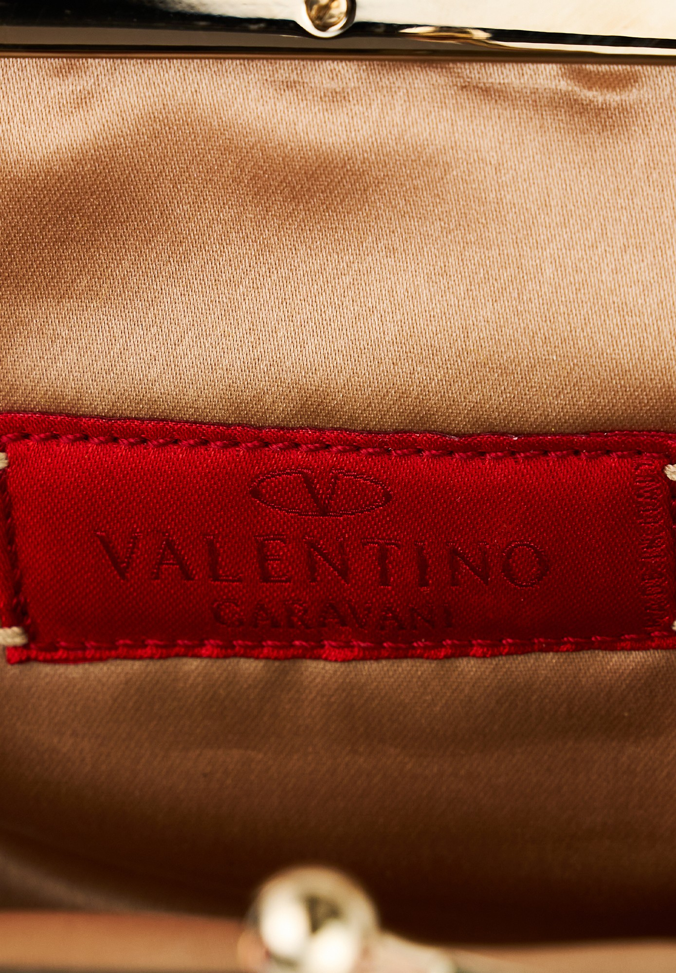 Серебристая сумка Valentino с кристаллами