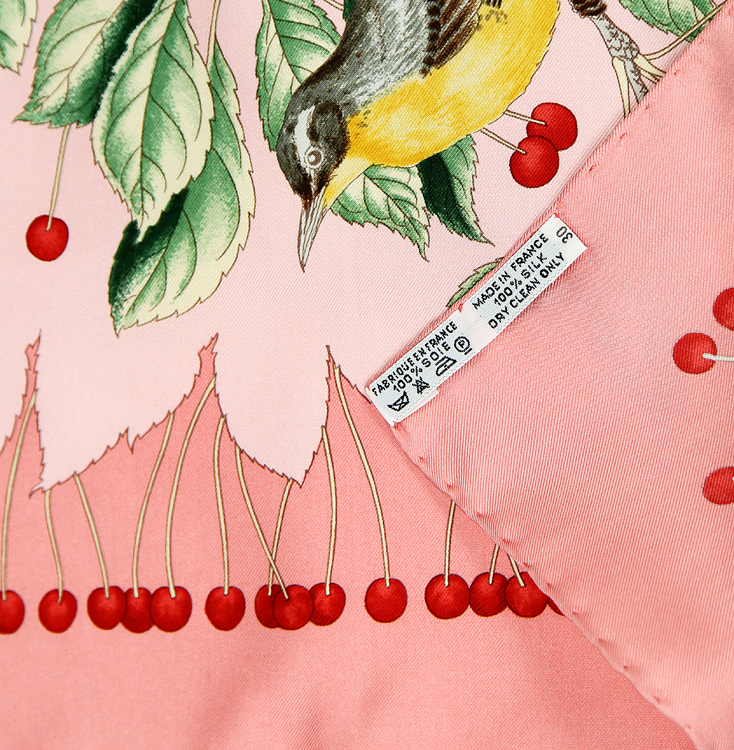 Шелковый платок Hermès 