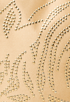 Золотистая сумка Valentino с цветочным фермуаром