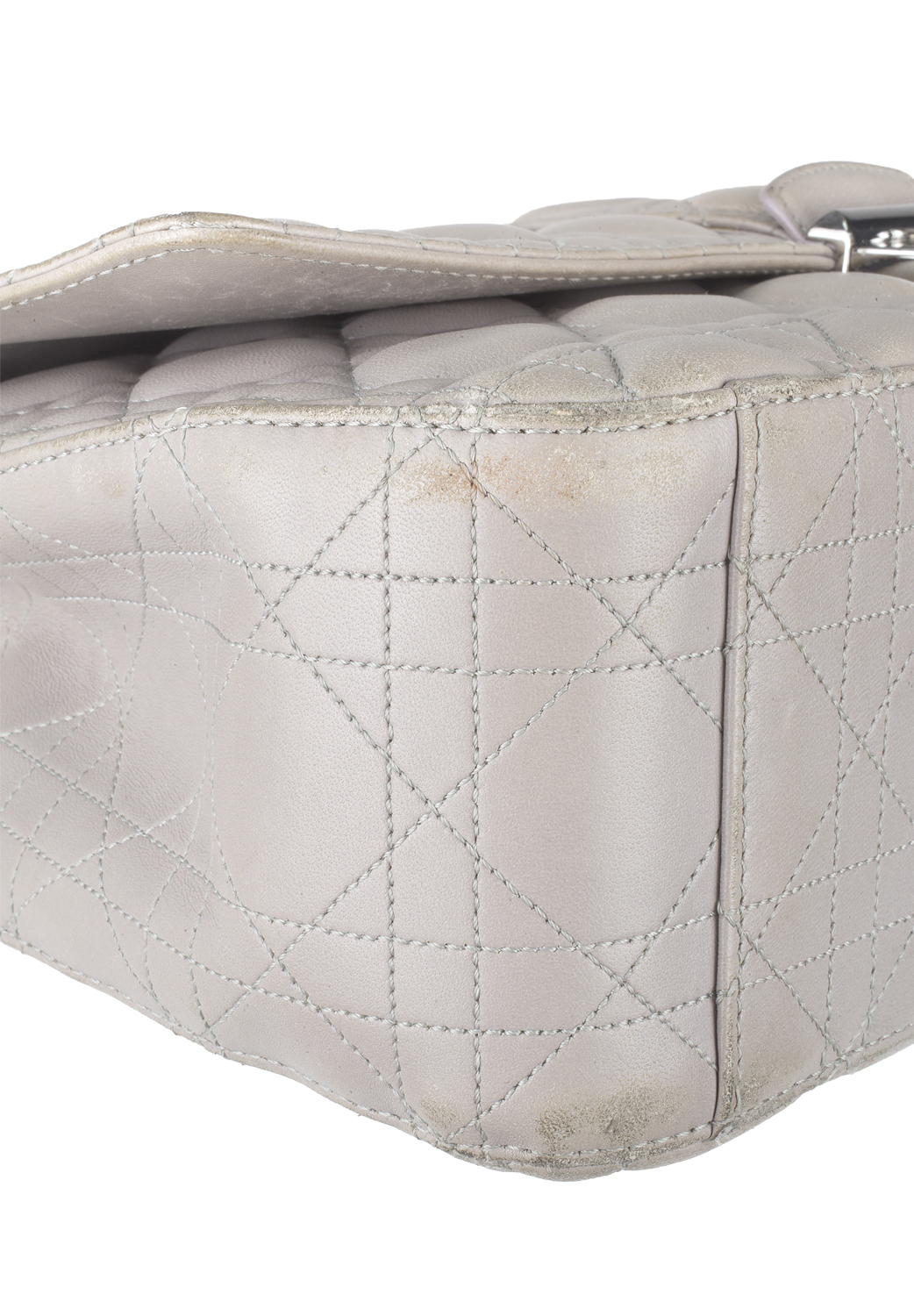 Серая сумка Christian Dior 