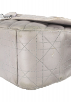 Серая сумка Christian Dior 