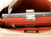 Cумка Fendi Peekaboo Iconic Mini