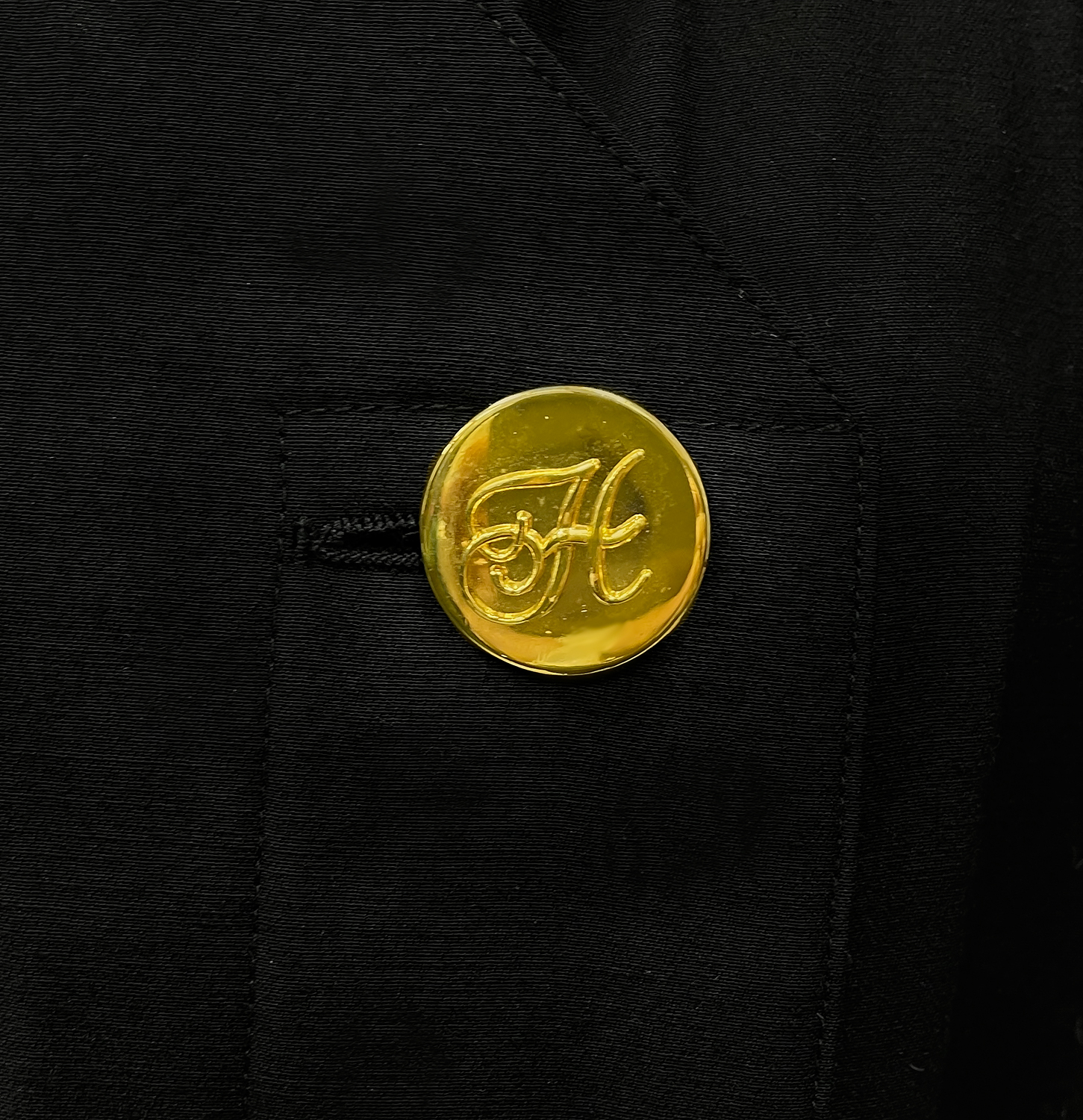 Черный жакет Hermès